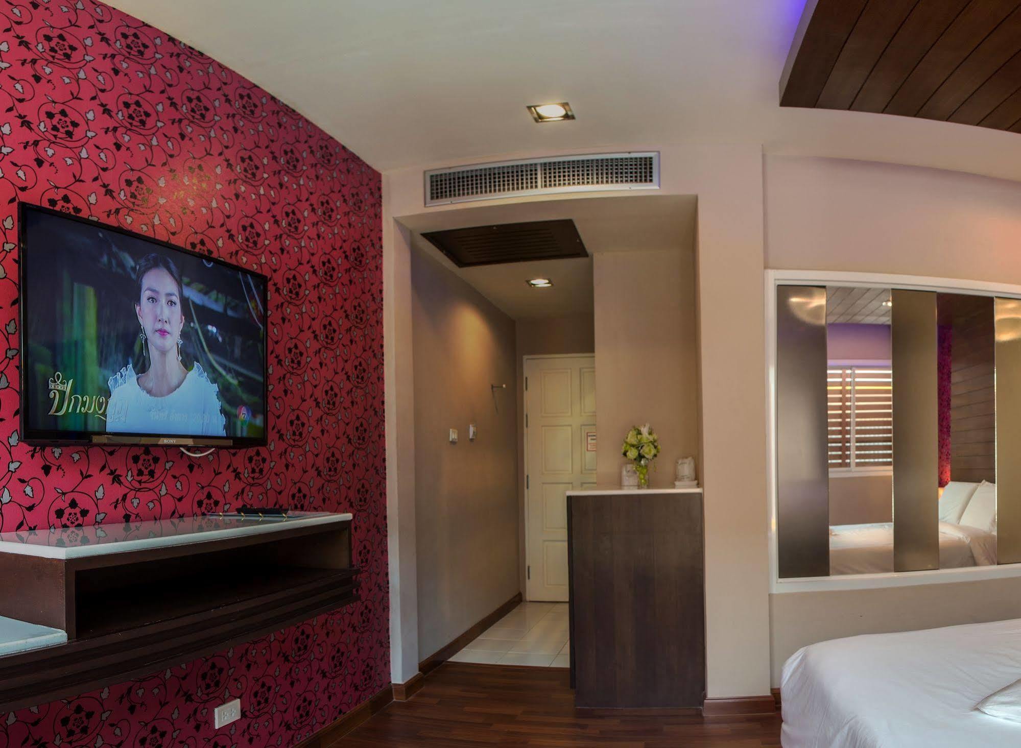 The Ring Hotel Hat Yai Bagian luar foto