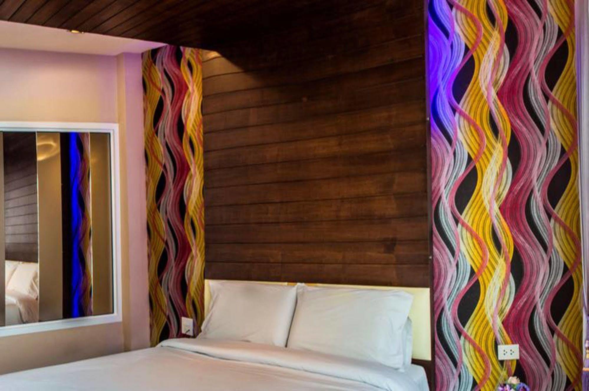 The Ring Hotel Hat Yai Bagian luar foto