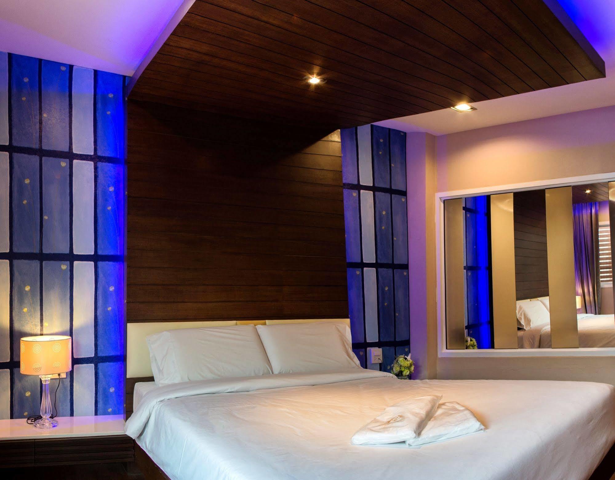 The Ring Hotel Hat Yai Bagian luar foto